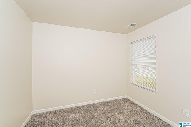 Building Photo - 148 Jonathan Dr