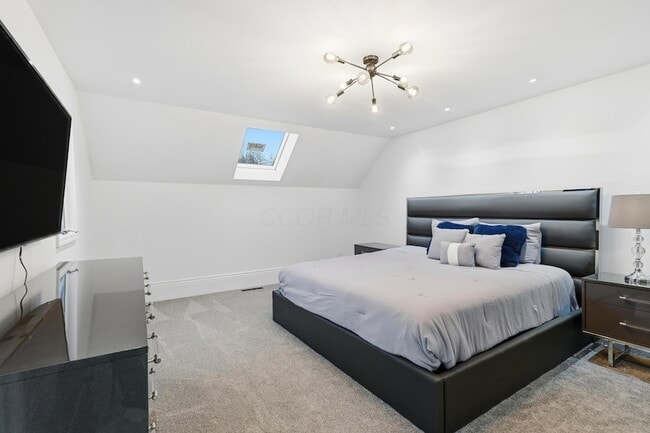 Building Photo - 8661 Craigston Ct