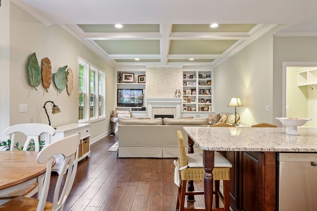 Building Photo - Stunning 4bd/3.5ba Home on Half-Acre Lot J...