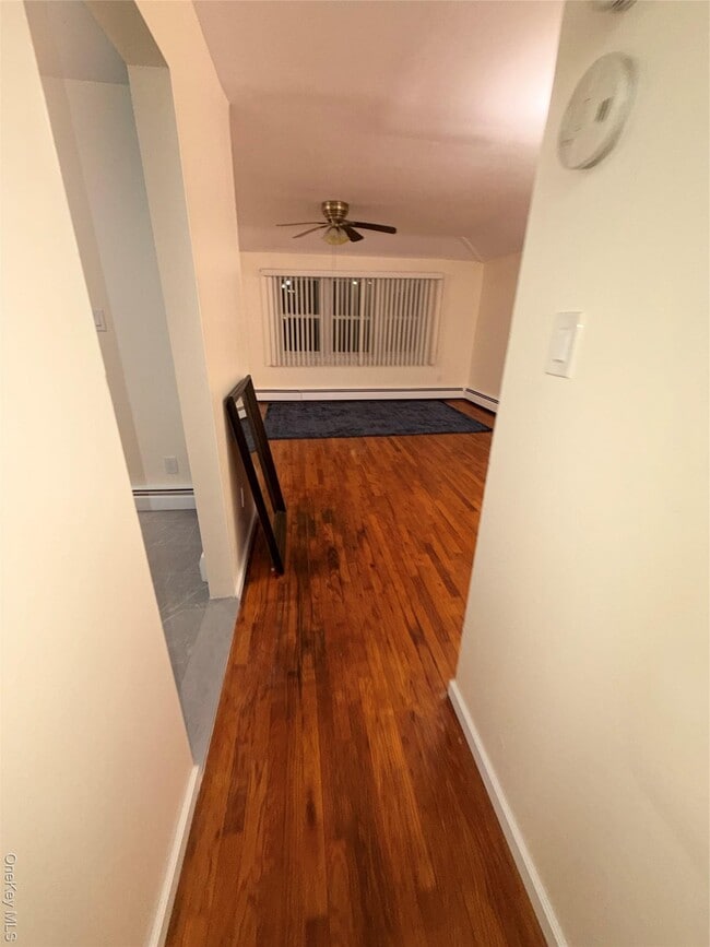 Building Photo - 3189 Hatting Pl