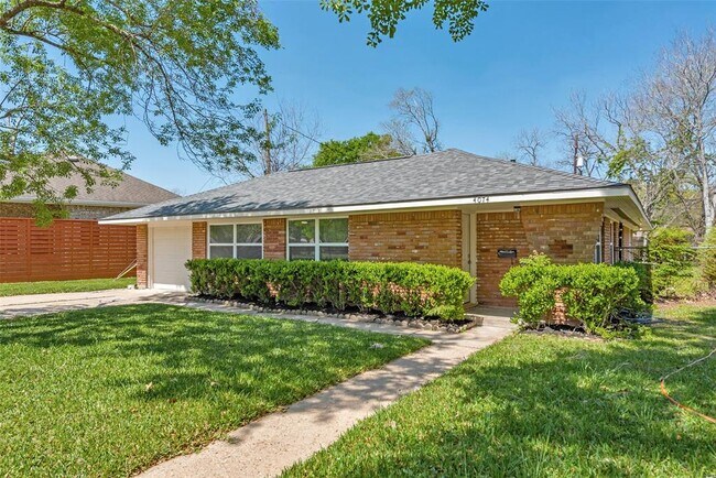 Building Photo - 4074 Cheena Dr