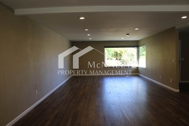 Building Photo - 15106 Starr Pl SE