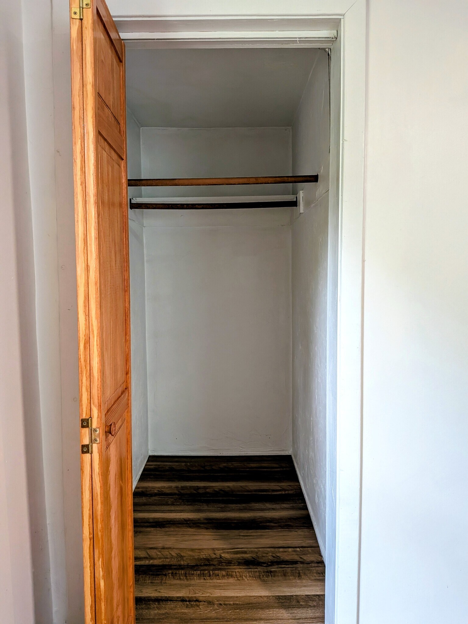 Bedroom #1 walk in closet - 1291 Main St