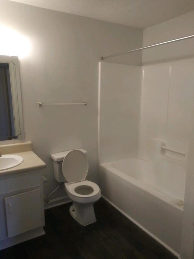 Building Photo - Summerdale Apartments