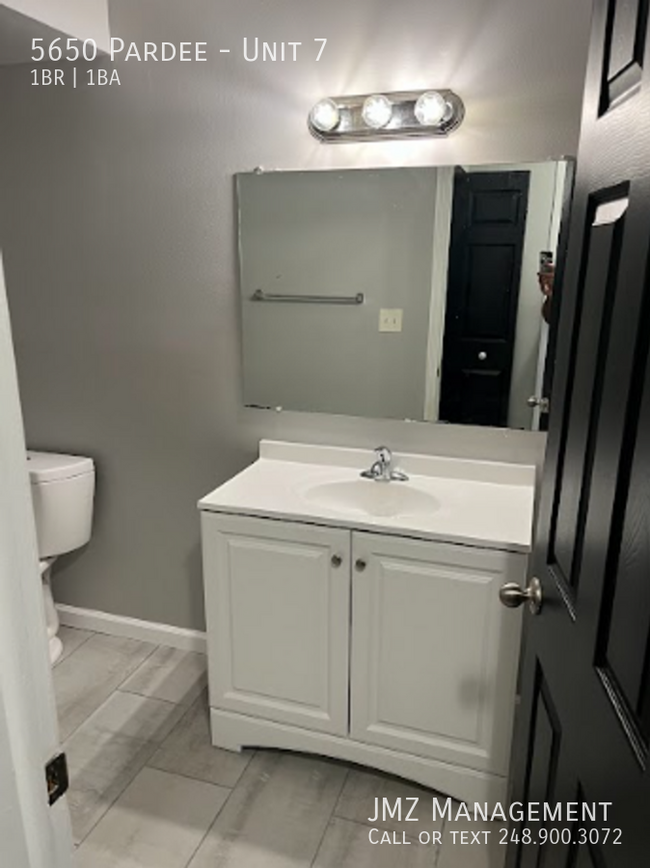 Building Photo - 5650 Pardee-Unit 7