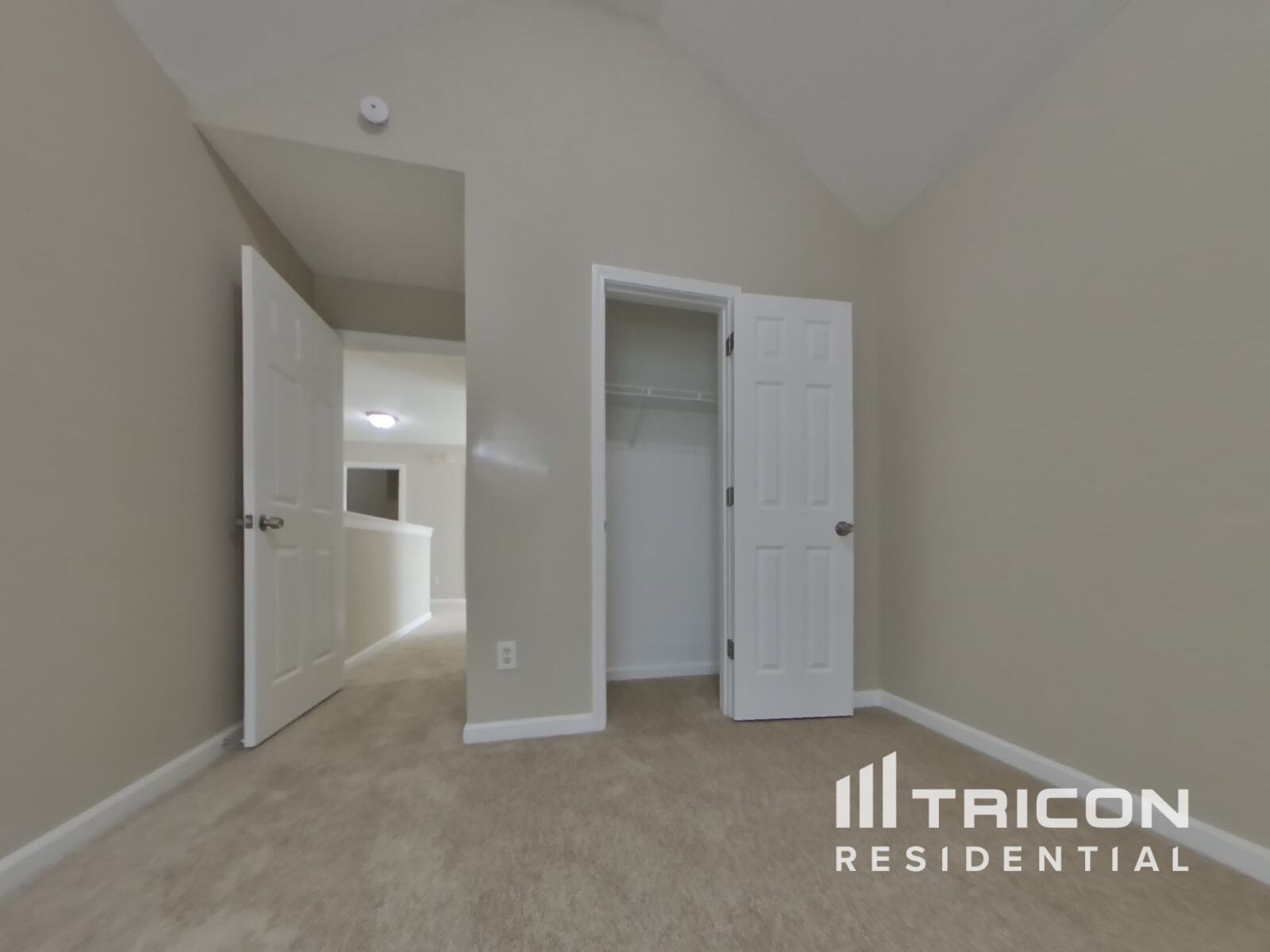 Building Photo - 2640 Thunder Basin Way
