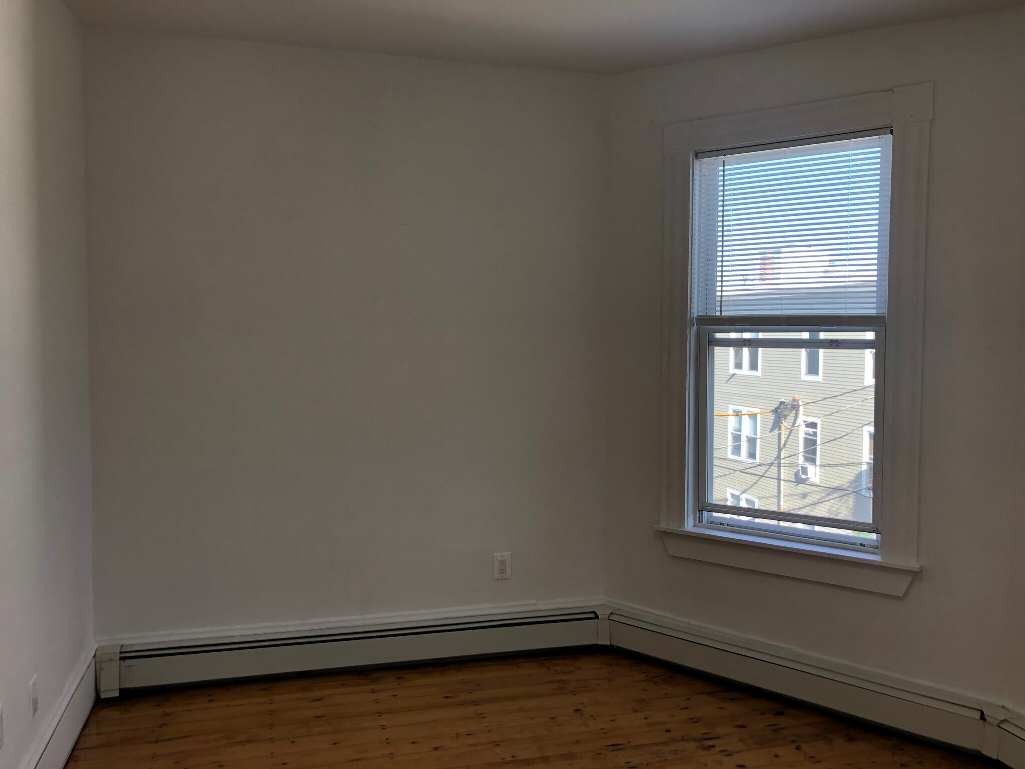 Building Photo - 56 Portsmouth St