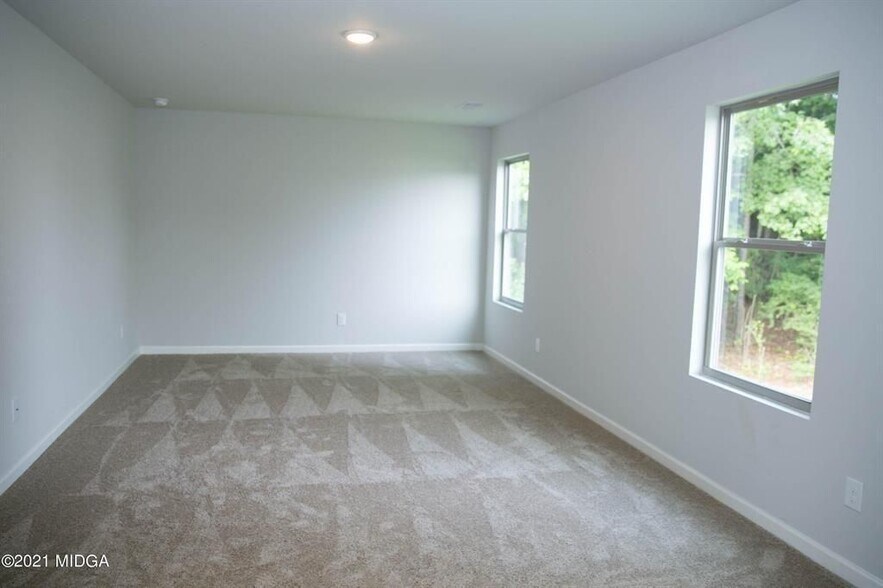 Building Photo - 178 Goodall Woods Dr