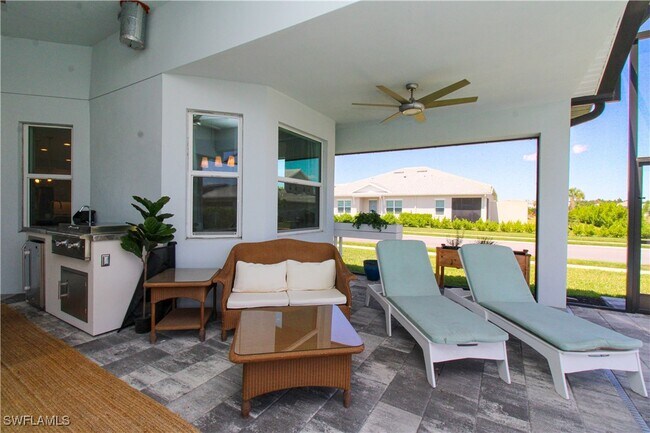 Building Photo - 9241 Cayman Dr