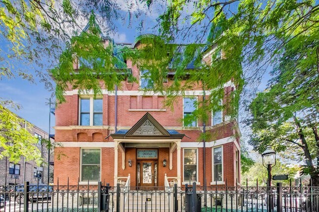 Building Photo - 2052 N Orleans St