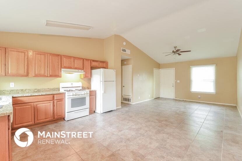 Building Photo - 7311 Glen Brook Dr