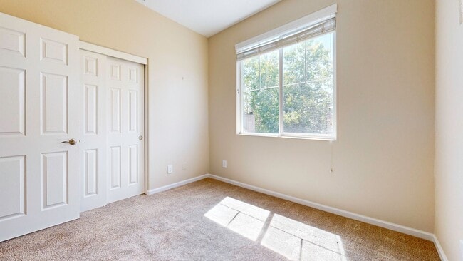 Building Photo - Coming Soon! Beautiful 3 bedroom 2.5 bath ...