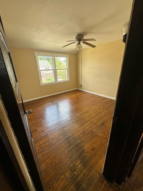 Building Photo - 858 Fahs St
