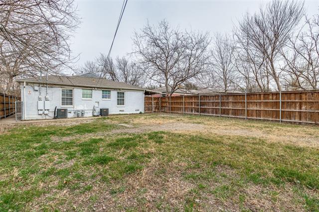 Building Photo - 7909 Wanebe Dr