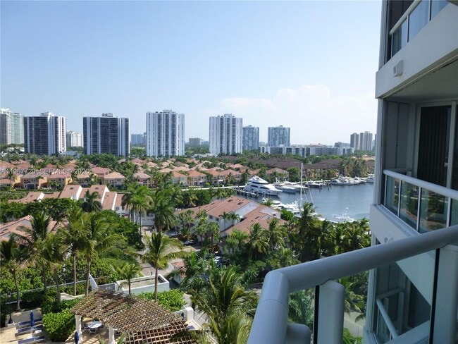 Building Photo - 21055 Yacht Club Dr