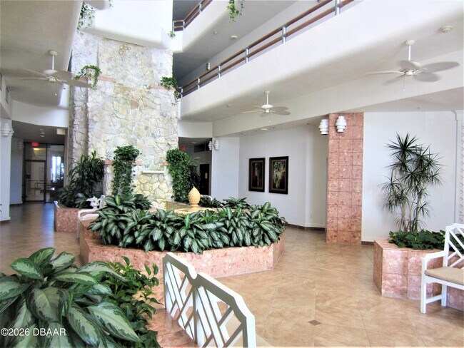 Building Photo - 3023 S Atlantic Ave