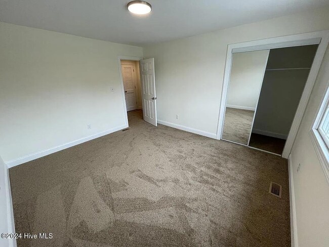 Building Photo - 3810 Symi Cir