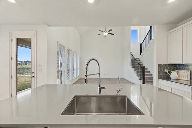 Building Photo - 4802 Albany Shores Ln