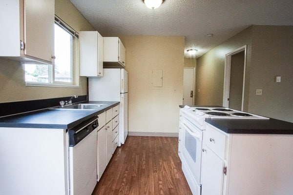 Building Photo - 3705 SE 35th Pl
