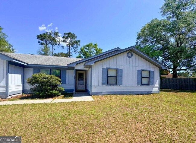 Building Photo - 142 Woodvalley Ct