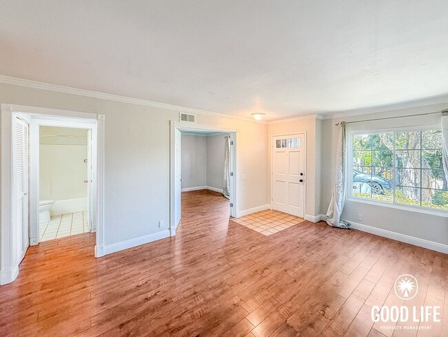 Building Photo - Serene 2BD/2BA End Unit Condo in Carmel Valley with Community Pool & Detached Garage