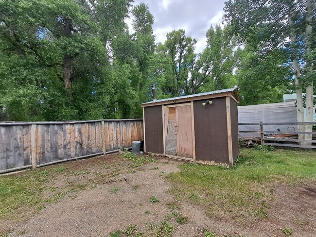 Building Photo - Fully Furnished