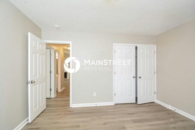 Building Photo - 3 Bedroom Pet-Friendly Home in Knightdale, NC with Main Street Renewal