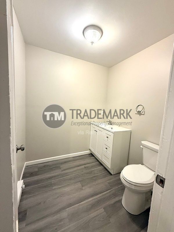 Building Photo - 2215 N 4th St