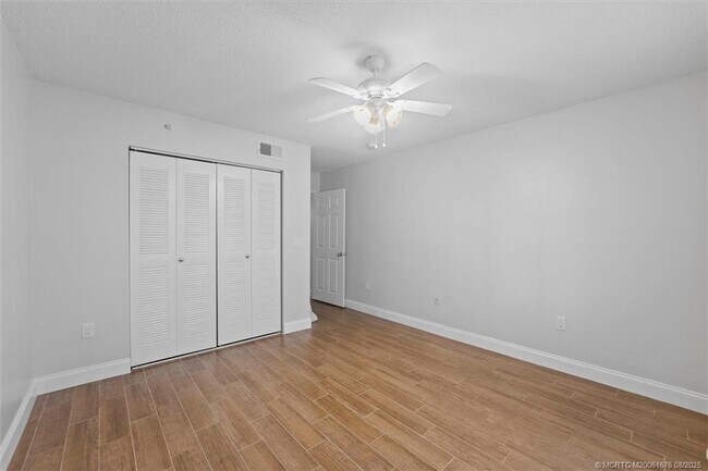 Building Photo - 3673 NW Adriatic Ln