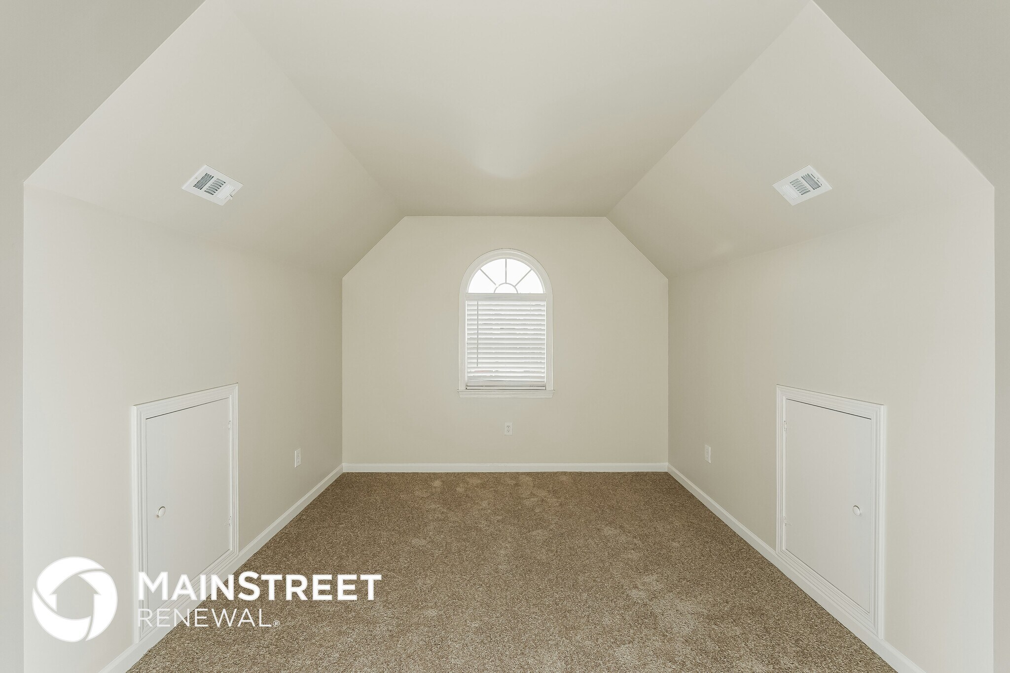 Building Photo - 6062 Overlook Ln