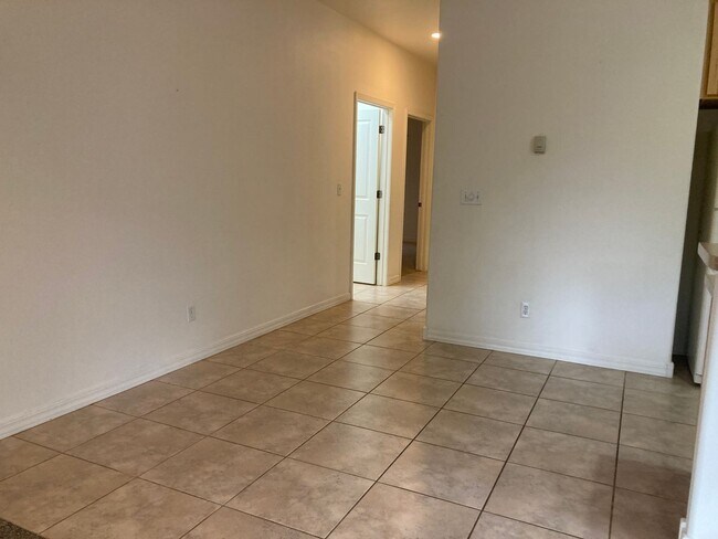 Building Photo - 26 E Animas Village Ln