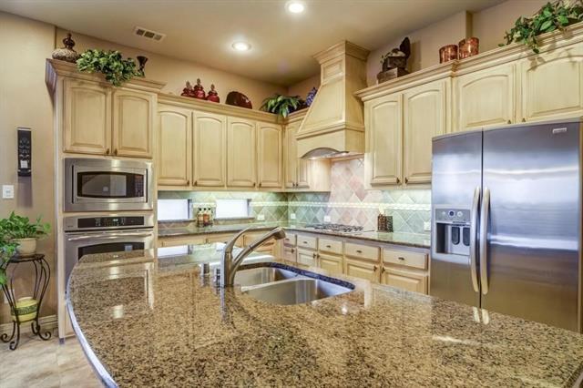 Building Photo - 2005 Loma Alta Dr