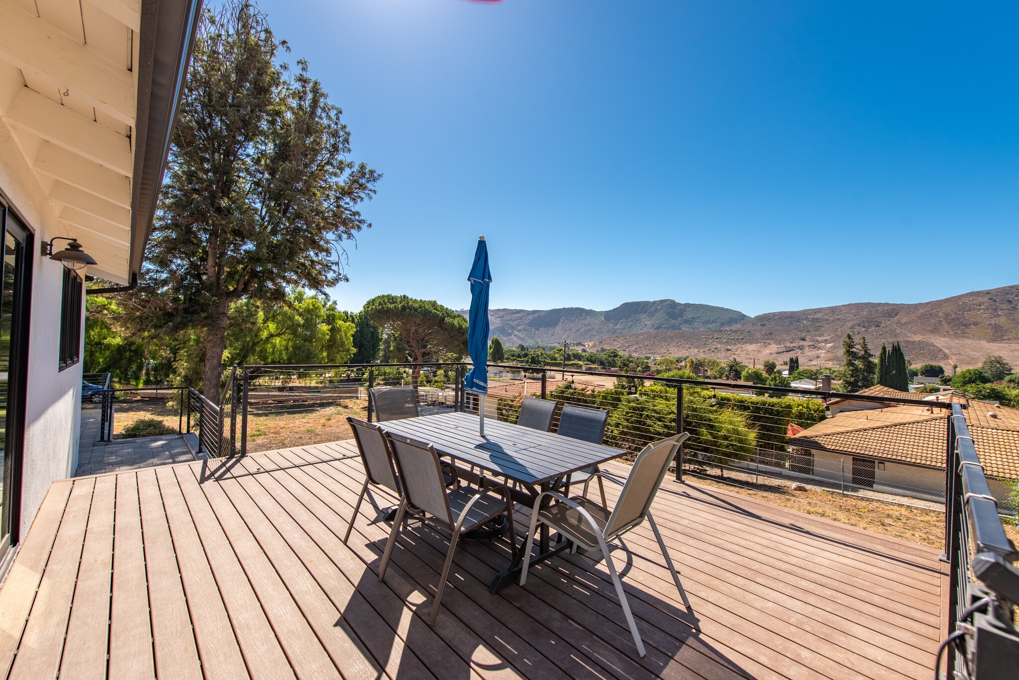 Building Photo - 2474 Barbara Dr