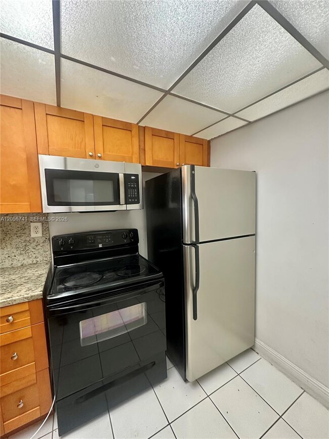 Building Photo - 486 NW 165th St