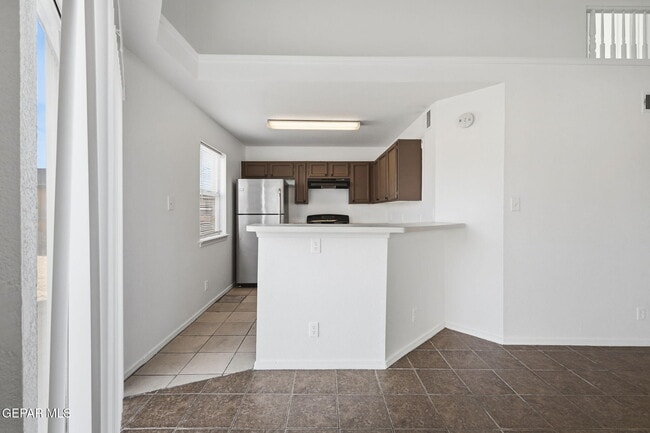 Building Photo - 3272 Urbici Soler Dr