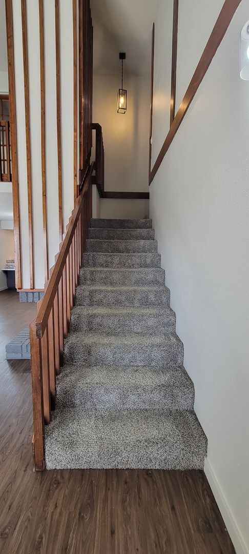 Building Photo - COLONIAL PARK LUXURY CONDO TOTAL UPDATED