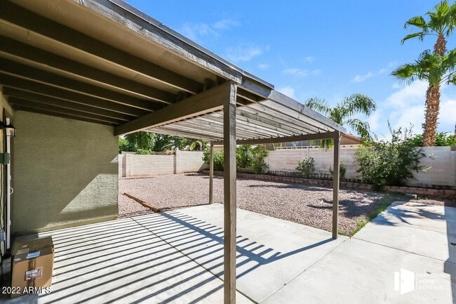 Building Photo - 2919 S 93rd Pl