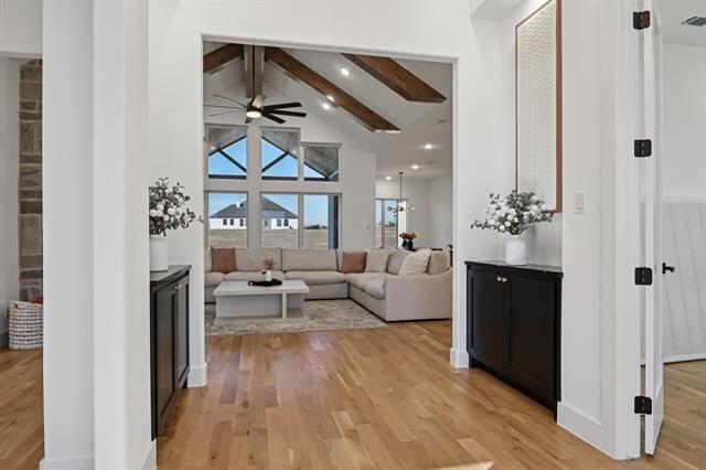 Building Photo - 1522 Carter Dr