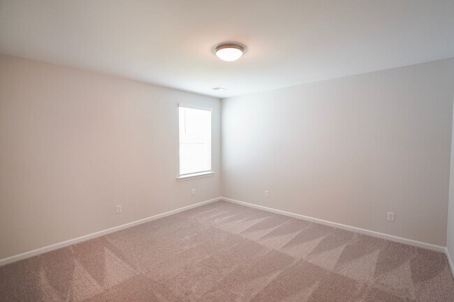 Building Photo - Available Soon!