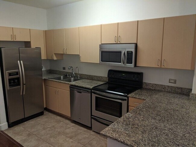 Building Photo - 2 Bed/2 Bath Condo in Downtown San Diego