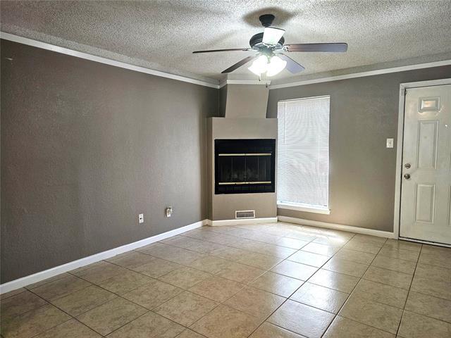 Building Photo - 721 San Carlos Dr