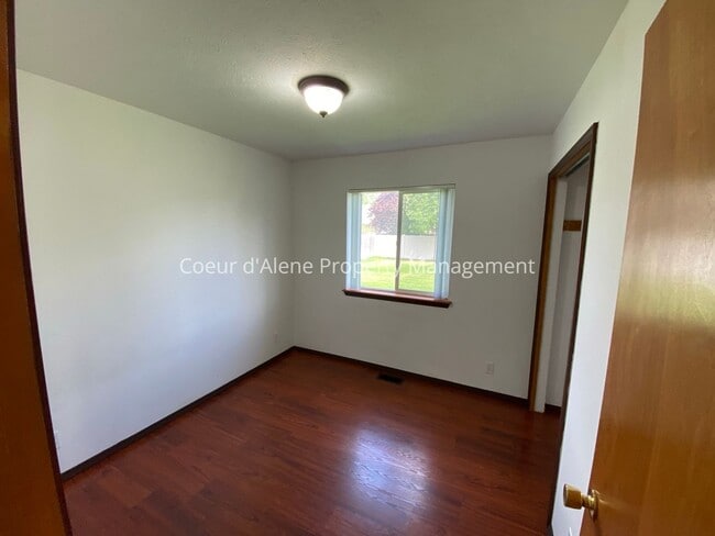 Building Photo - 3 bed house in Sunshine Meadows!