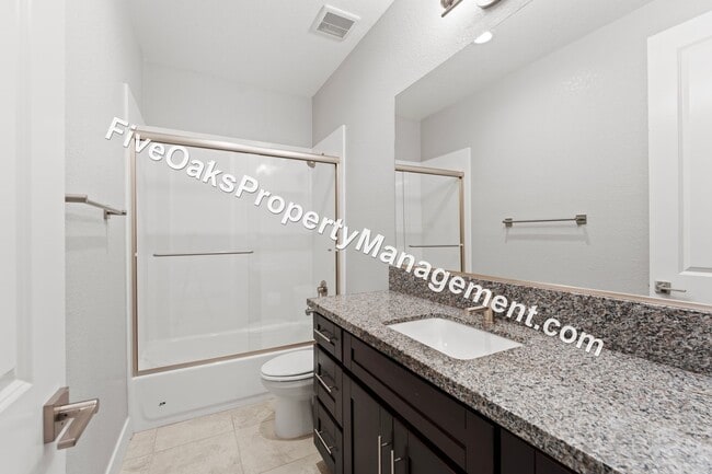 Building Photo - 571 Willow Ridge Ct