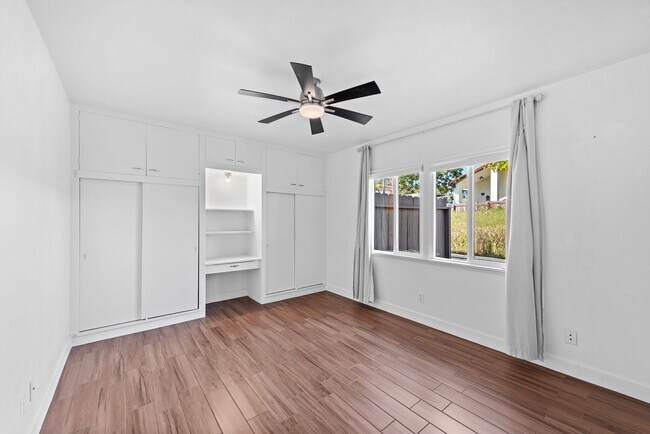 Building Photo - 108 Avenida Dolores