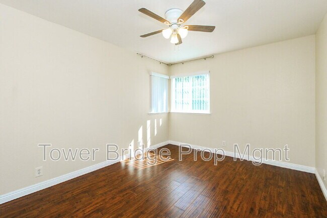 Building Photo - 6606 Raywood Ct