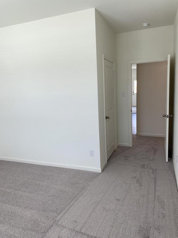 Building Photo - 1640 Hossler Trl