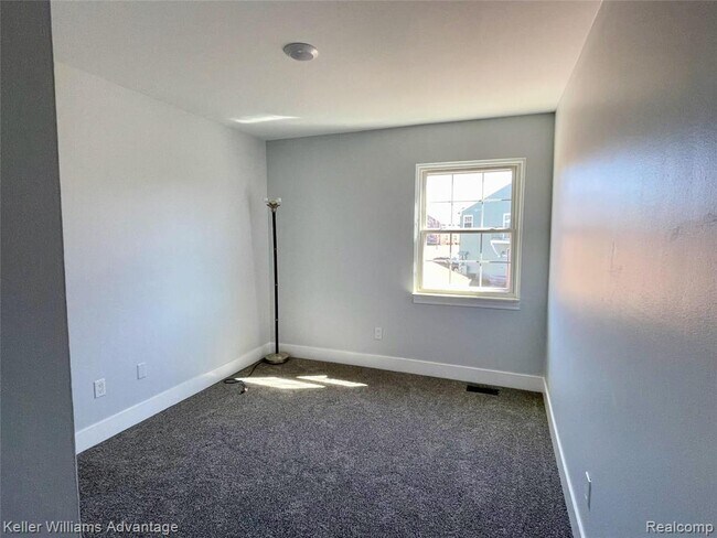 Building Photo - 23594 N Rockledge