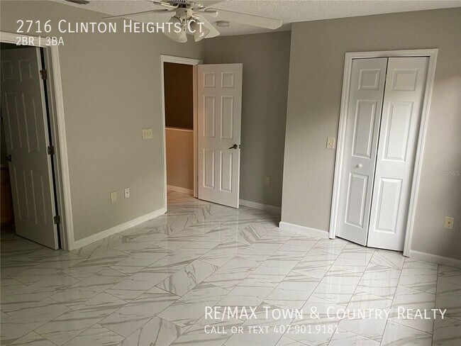 Building Photo - Ashford Park Townhome for Rent on Oviedo!!