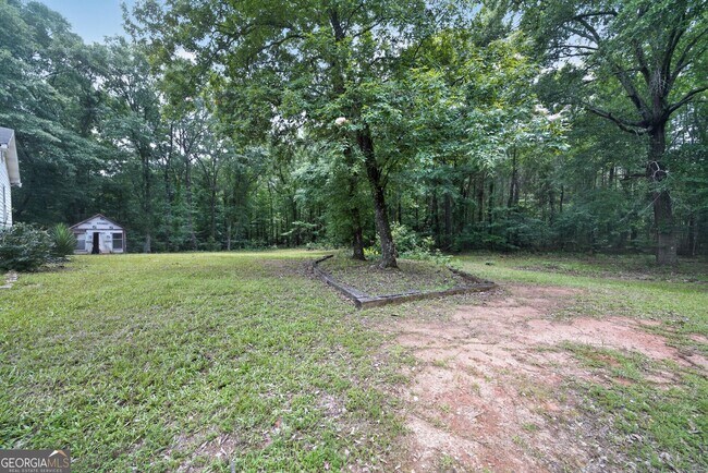 Building Photo - 5576 Po Biddy Rd