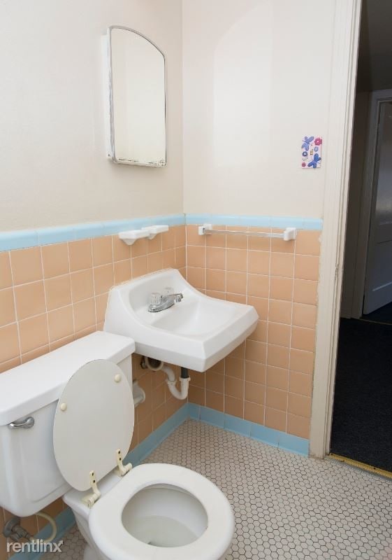 Building Photo - 2 br, 1 bath House - 3938 LYNWOOD